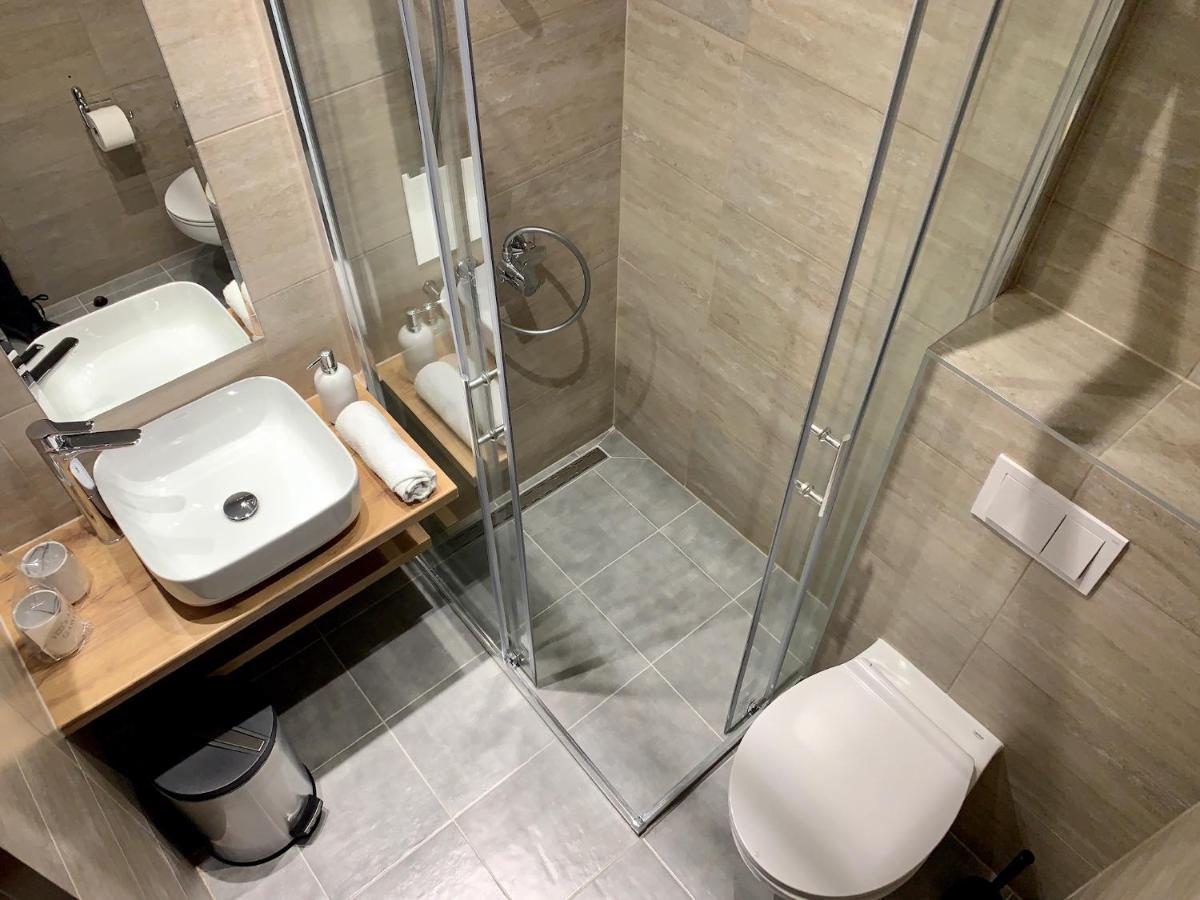Motel Kiwi Grude Ngoại thất bức ảnh
