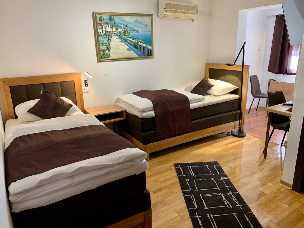 Motel Kiwi Grude Ngoại thất bức ảnh